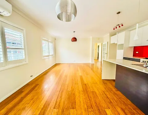 SIL home Penshurst photo 3